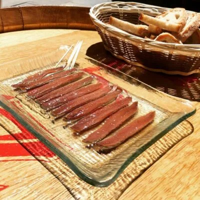 Présentation à la dégustation - Angelachu - Conserves de filets d'anchois de Santoña - Cantabrie