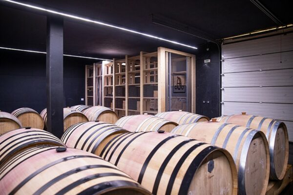 Chais de vieillissement en pipas - Brites Aguiar - Vins du Douro
